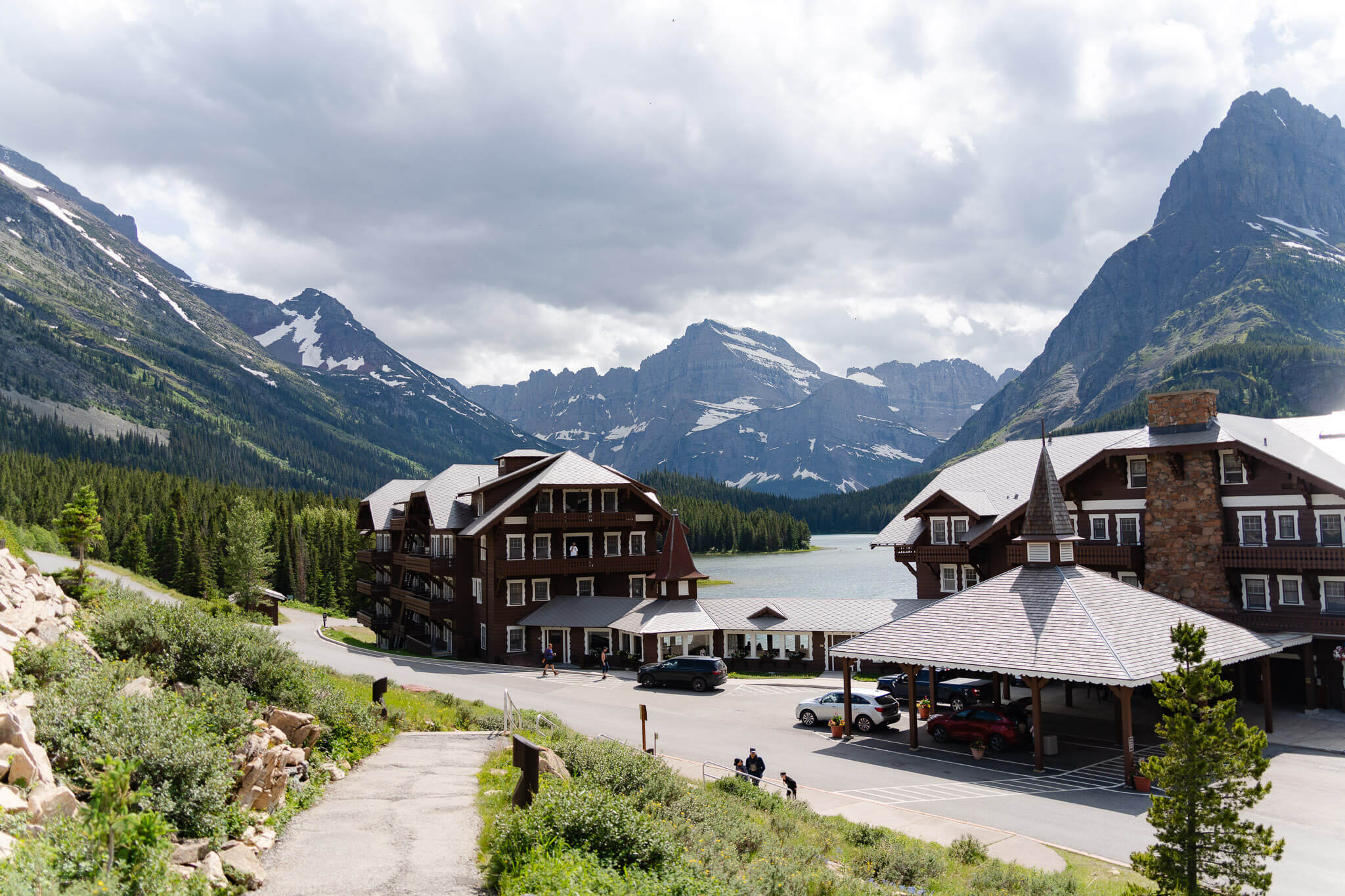 photo overlooking the hotel at Many Glacier