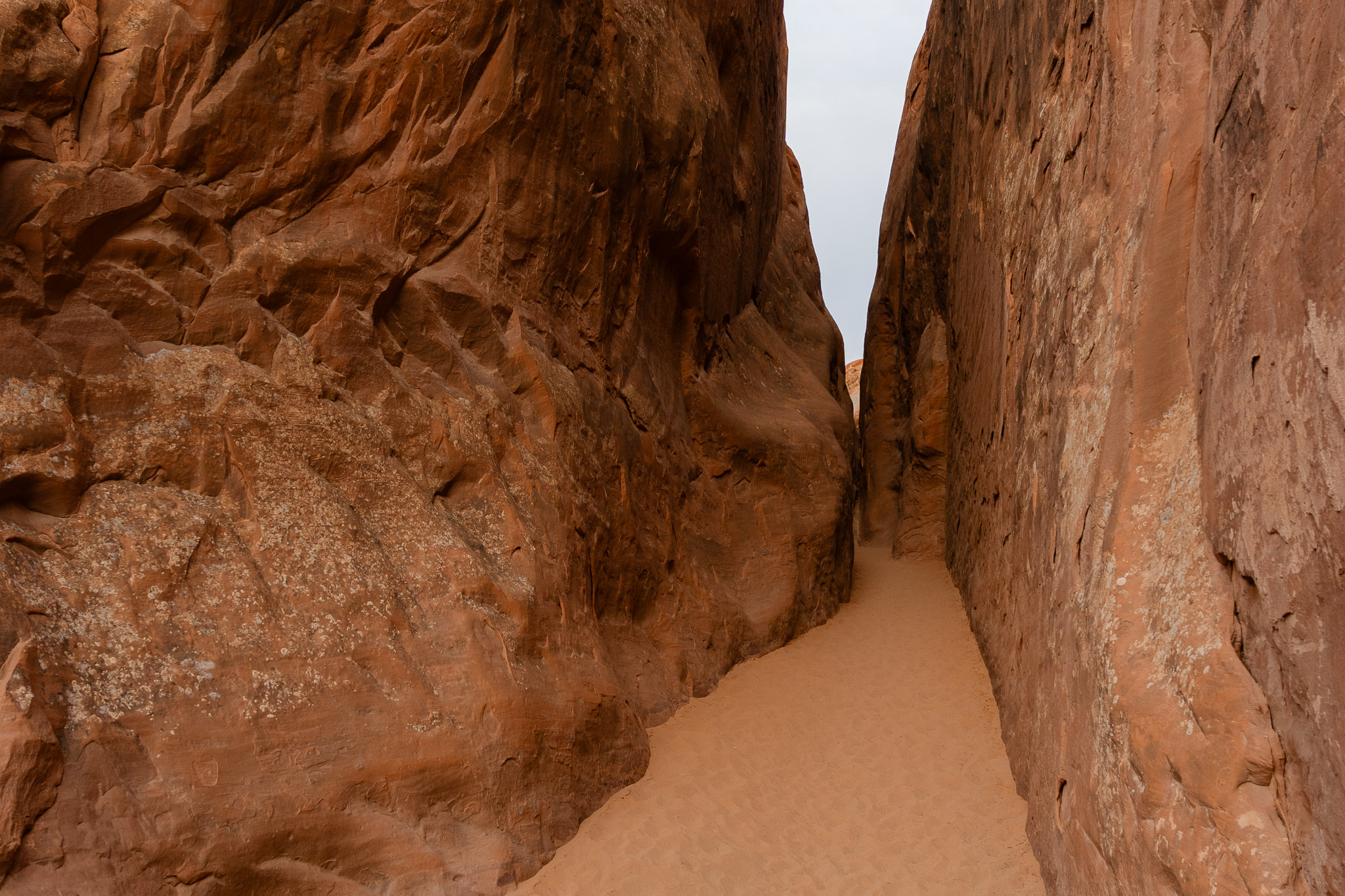 slot canyon at one of the prettiest utah elopement locations