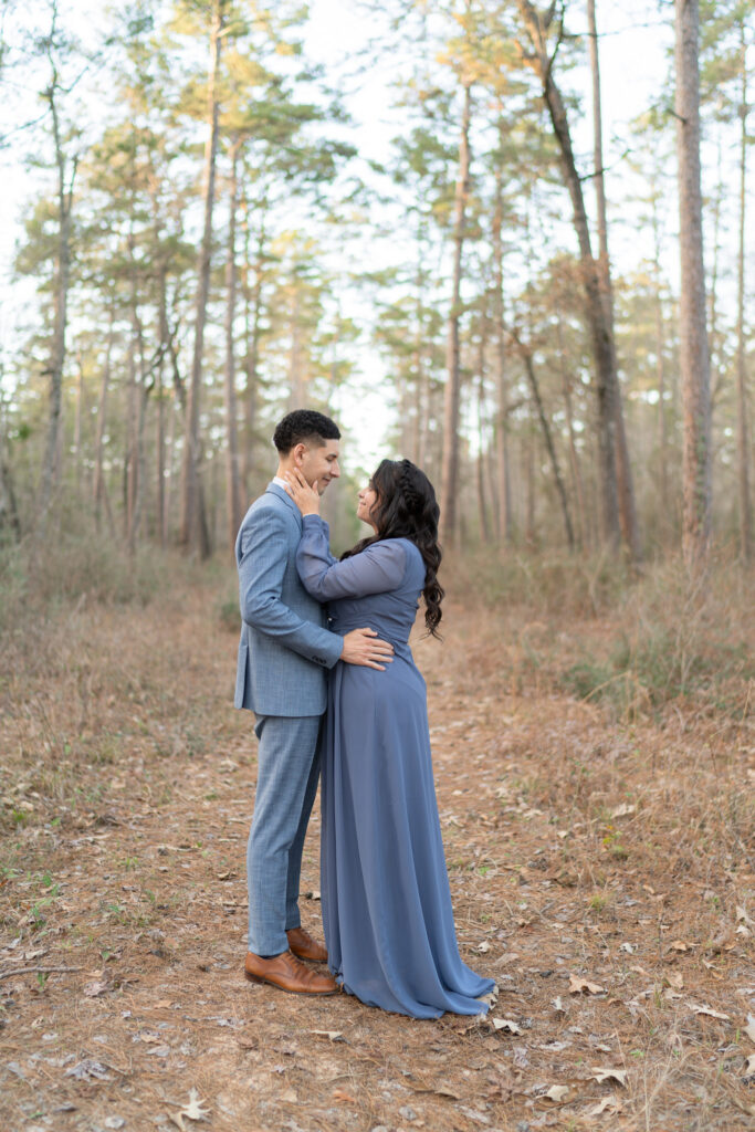 Couple in the Sam Houston National Forest, unique wedding and elopement location